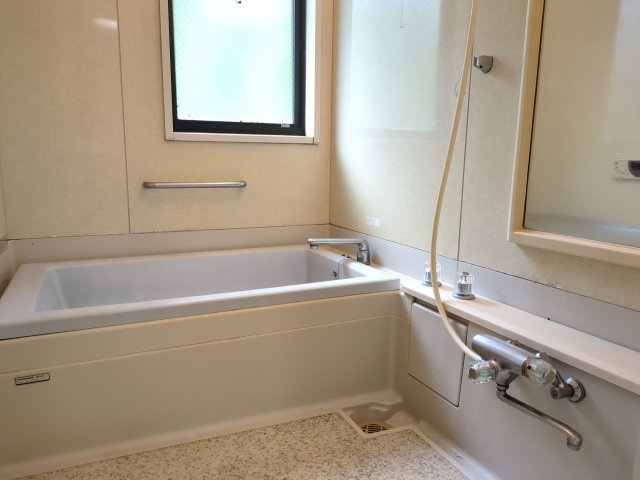 【浴室】 | 東金市藤下飛地　中古戸建