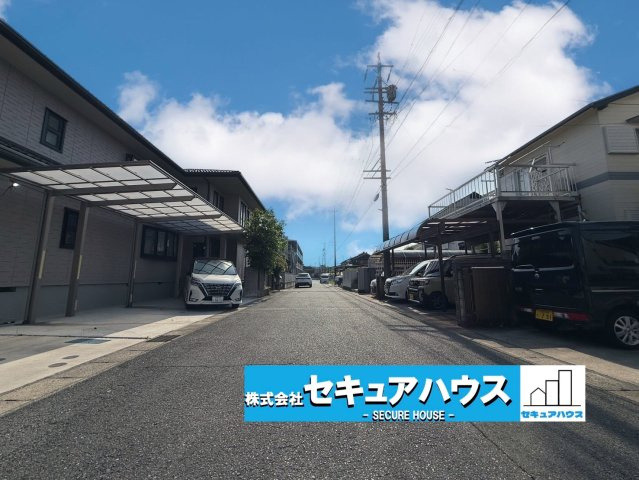 【今からご案内可能】東海市中央町 全1棟 の周辺|事前予約にて現地ご見学いただけます！お気軽にお問い合わせください♪
■株式会社　セキュアハウス■
住宅ローンに強く、知識、経験豊富なスタッフ在籍
お客様に寄り添い、ご成約後もサポート致します。