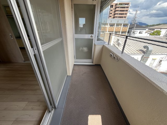 ユートピアハイツ金剛のバルコニー