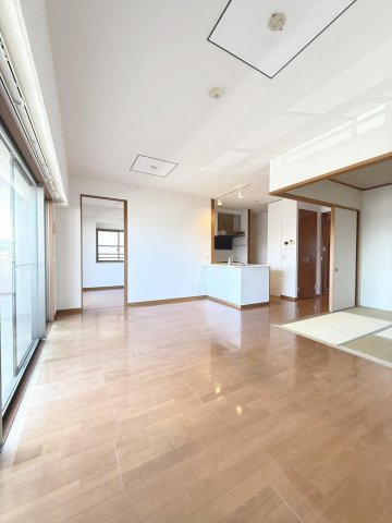 エバーライフ久留米南の居間・リビング|広いリビング★