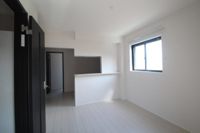 【居間・リビング】 | ラウレア