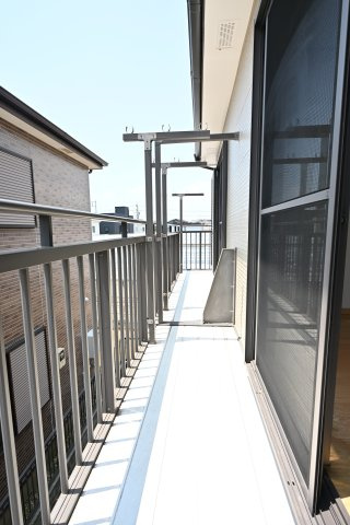 茅ヶ崎市萩園　戸建のバルコニー