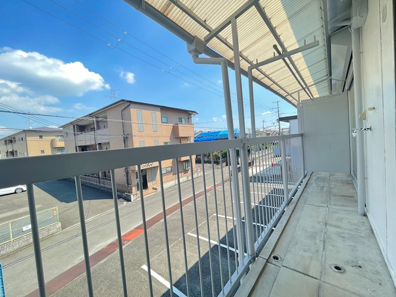 第二奥村ハイツのバルコニー|落ち着いた時間を過ごせるバルコニーです