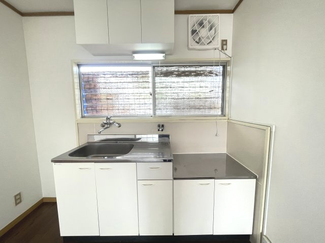 第二奥村ハイツのキッチン|キッチンでお料理をお楽しみください