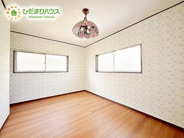 【洋室】 | 水戸市元吉田町　中古戸建 | シンプルな内観ですのでさまざまなインテリアスタイルを楽しめます。