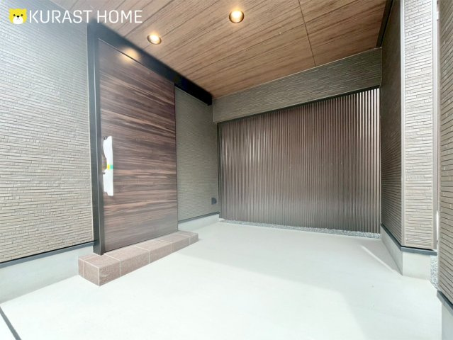 京都市右京区西京極堤下町　新築戸建の外観