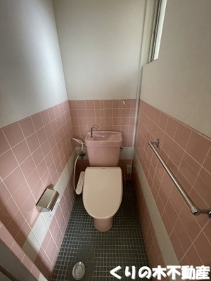 【トイレ】 | ルミウス北鳥生１ | 落ち着いた色調のトイレです