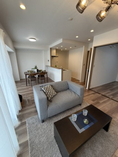 【居間・リビング】ウインヒルズジェームス山 