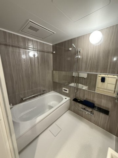 【浴室】ウインヒルズジェームス山 