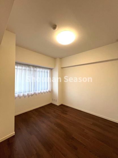 【洋室】 | シングル・カップル・セカンドステージにもピッタリな1SLDK◎◎　
気持ち良い新生活がお迎えできる新規リノベマンションです♪