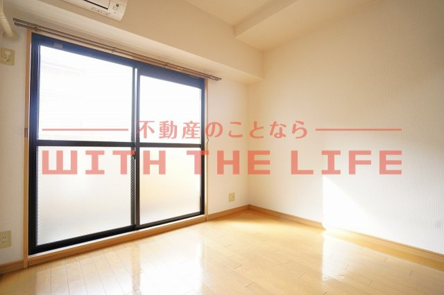 日吉壱番館【キャッシュバック対象物件】の寝室|開放的な寝室です