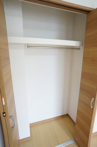 船橋市前原西１丁目のアパートの収納|しっかりと収納できますよ※写真は別タイプのお部屋です。