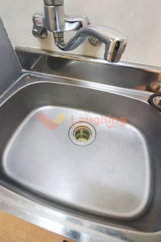 里村ビルの洗面所