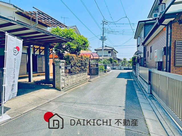 【前面道路含む現地写真】 | 川島町下伊草　中古戸建