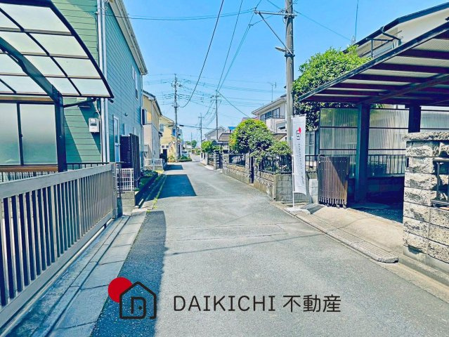 【前面道路含む現地写真】 | 川島町下伊草　中古戸建