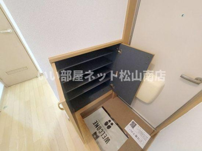 【収納】 | グランシャリオ南斎院