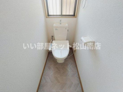 【トイレ】 | グランシャリオ南斎院