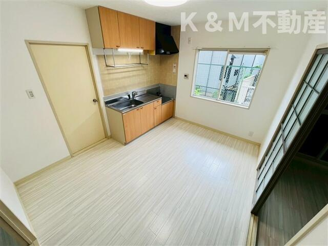 メゾン旭Ｃ棟の居間・リビング|使いやすいリビングです