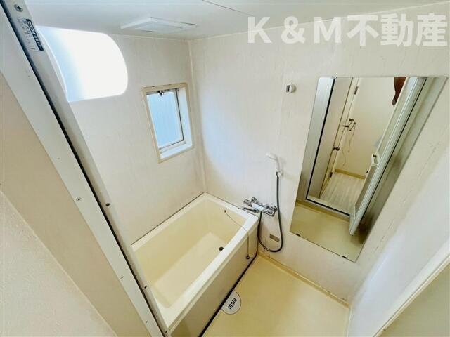 メゾン旭Ｃ棟の浴室|きれいなお風呂です