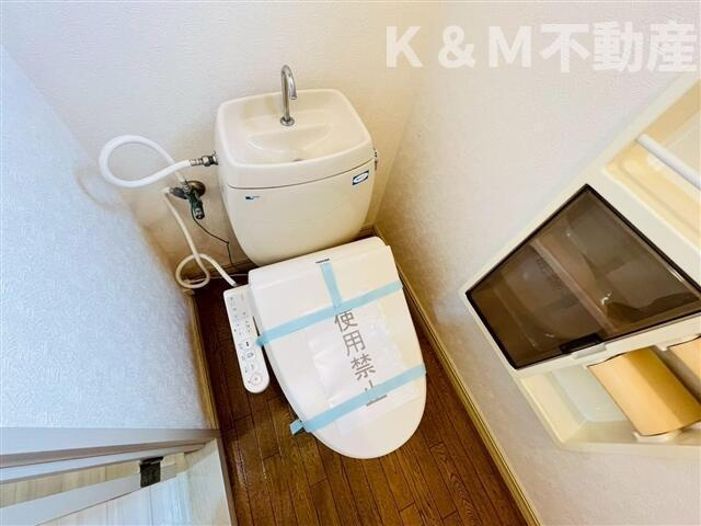 メゾン旭Ｃ棟のトイレ|ゆったりとした空間のトイレです