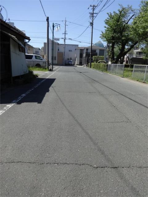 売地　豊川市開運通一丁目58番の前面道路含む現地写真|前面道路