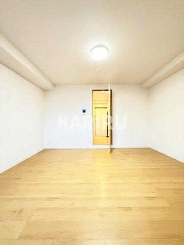 ソリティア桃谷の居間・リビング