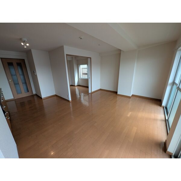 Enzzo Kuriyamaの居間・リビング