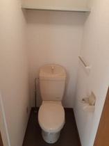 コンパクトで使いやすいトイレです