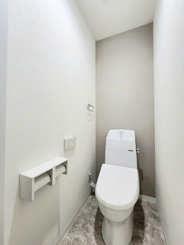 RESET HOUSE－リセットハウス－若松区新大谷町【若松区　中古戸建】のトイレ|汚れが落ちやすいタカラスタンダードのトイレ♪　【若松区　中古戸建】