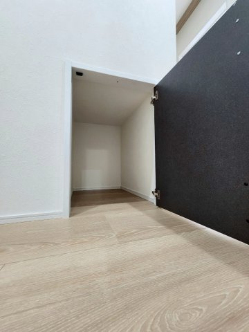 RESET HOUSE－リセットハウス－若松区新大谷町【若松区　中古戸建】の収納|こちらにもちょっとした収納完備♪　【若松区　中古戸建】