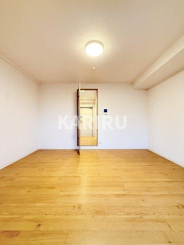 ソリティア桃谷の居間・リビング