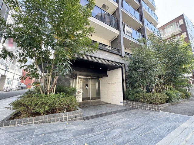 プレシスヴィアラ田端のエントランス