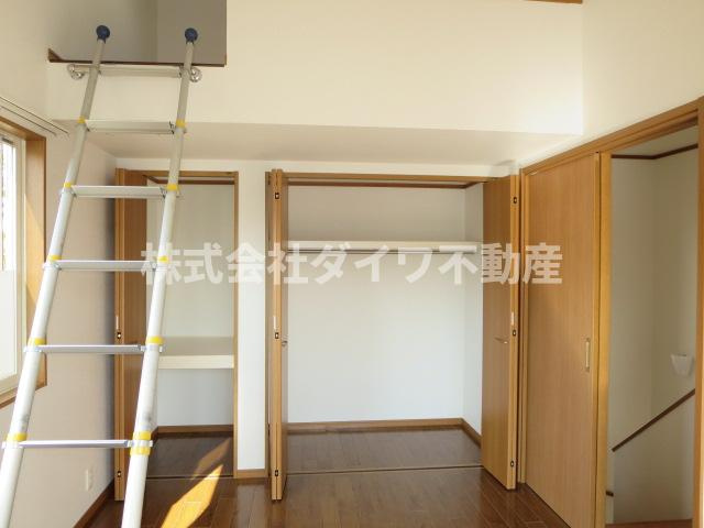 Rocky Moon Hills　B棟の内装|西