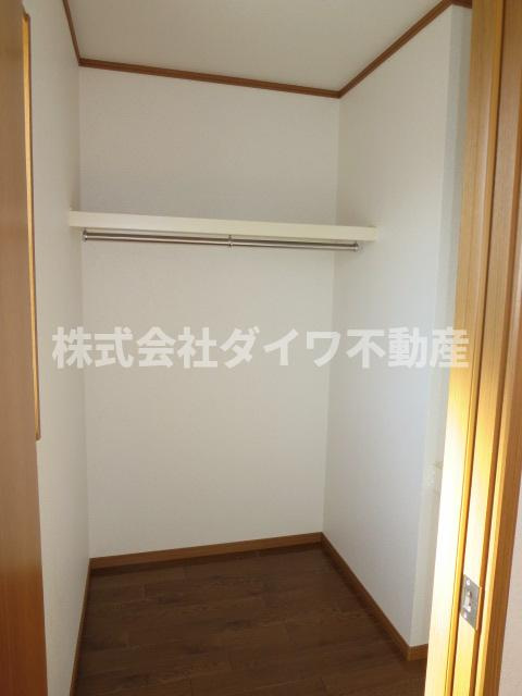 Rocky Moon Hills　B棟の収納|東