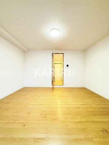 ソリティア桃谷の居間・リビング