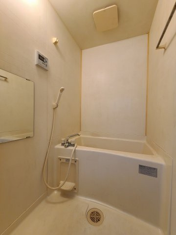 apartment 上高田５丁目