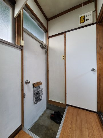 apartment 上高田５丁目