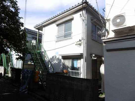 apartment 上高田５丁目