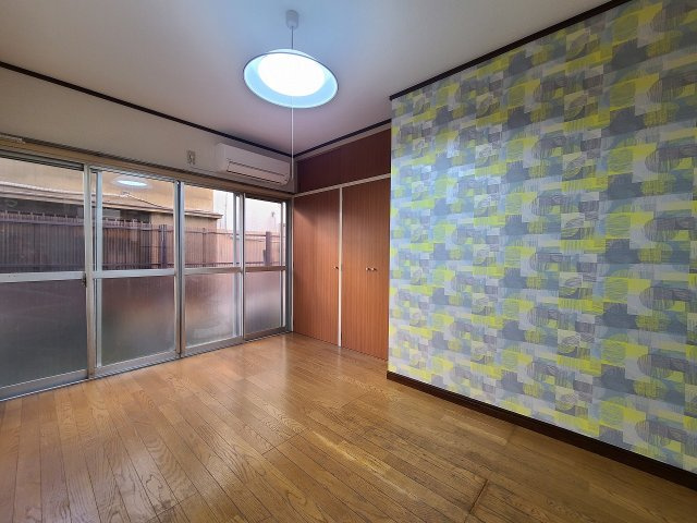 apartment 上高田５丁目