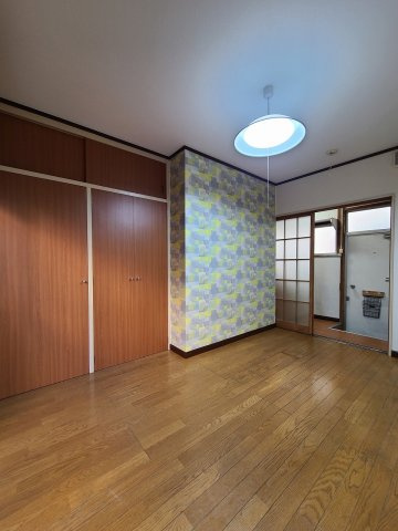 apartment 上高田５丁目