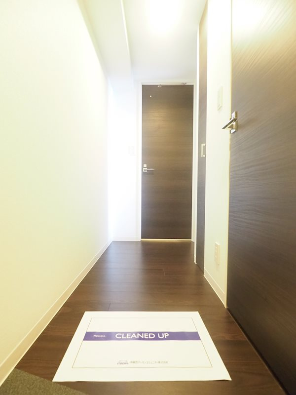 レジディア文京本郷Ⅲの玄関|※写真は同タイプの別室になります