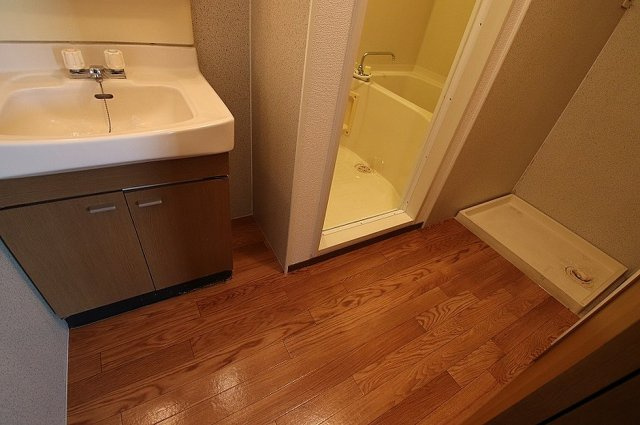 セジュール森【キャッシュバック対象物件】の洗面所|広い洗面スペース