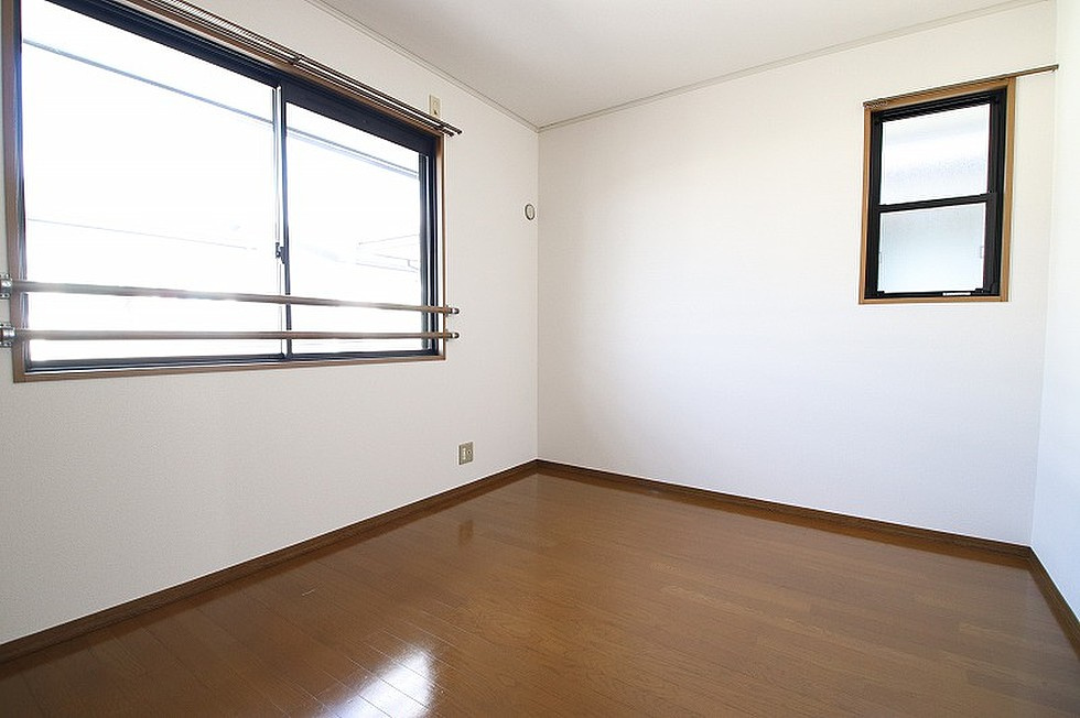 セジュール森【キャッシュバック対象物件】の洋室|使い勝手のいい洋室です