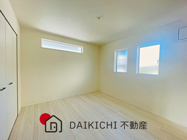 【洋室】 | 東松山市石橋23-2期　LIGNAGE　新築戸建　全4棟　2号棟