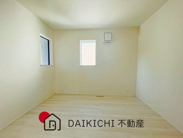【洋室】 | 東松山市石橋23-2期　LIGNAGE　新築戸建　全4棟　2号棟