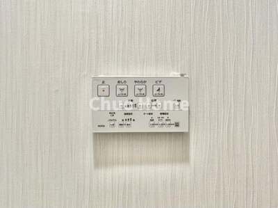 【内装】 | 白鳥ハウス | 【ウォシュレット】清潔に使いたいお手洗いには最適な設備です。もちろんウォームレットも標準装備です。