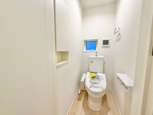 明石市北王子町のトイレ|ウォシュレット付きのトイレは便利ですね♪