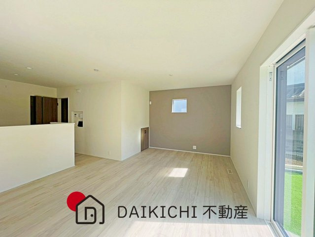 【居間・リビング】 | 東松山市石橋23-2期　LIGNAGE　新築戸建　全4棟　3号棟