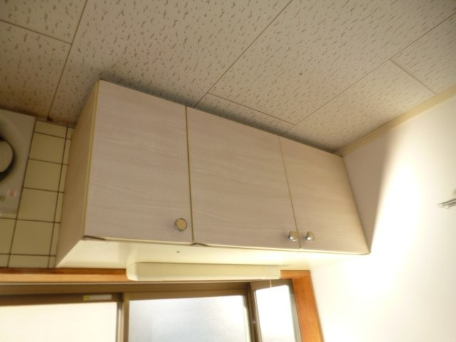 フリージア倉敷のキッチン|キッチン上収納