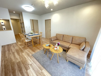 【居間・リビング】グランドメゾン猫ヶ洞NE棟 